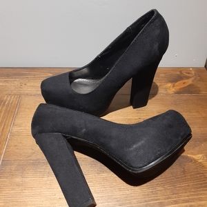 Black suede heels
